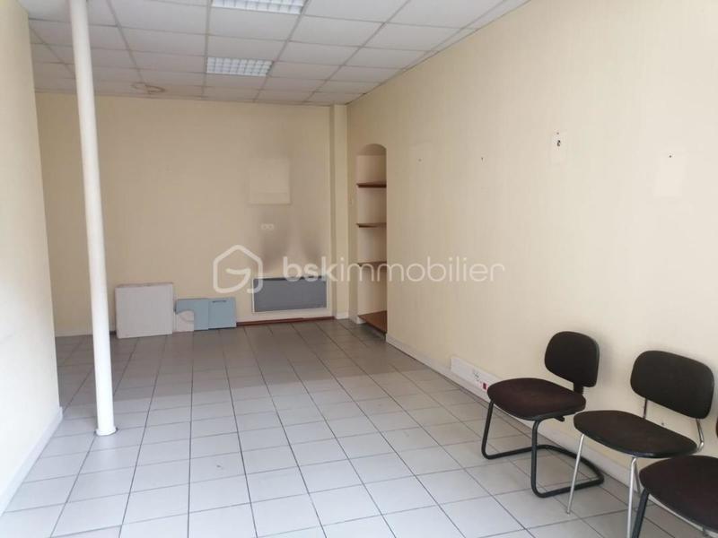 Local commercial - 116 m² - 3 pièces