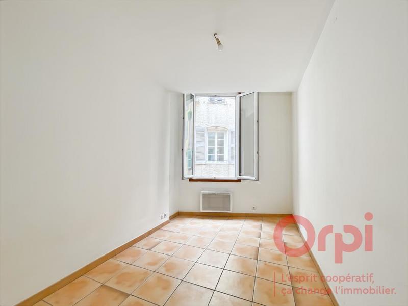 Immeuble - 482 m² - 23 pièces