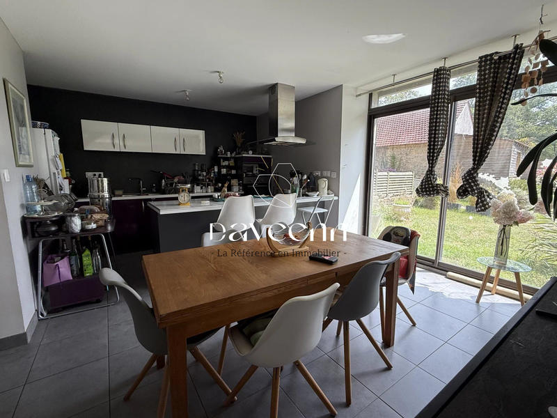 Maison - 120 m² - 4 pièces