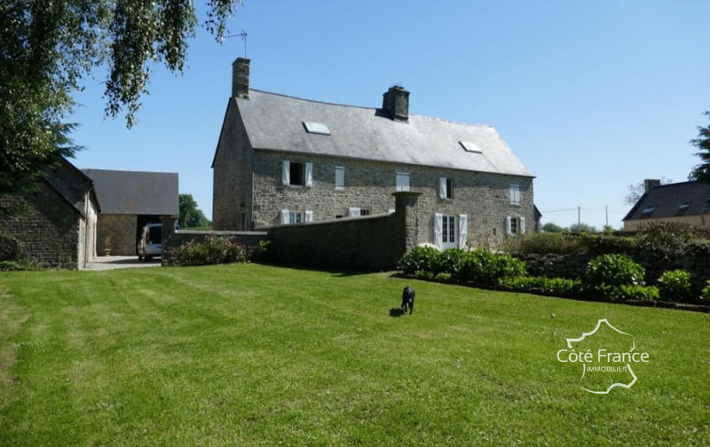 Propriété - 207 m² - 7 pièces