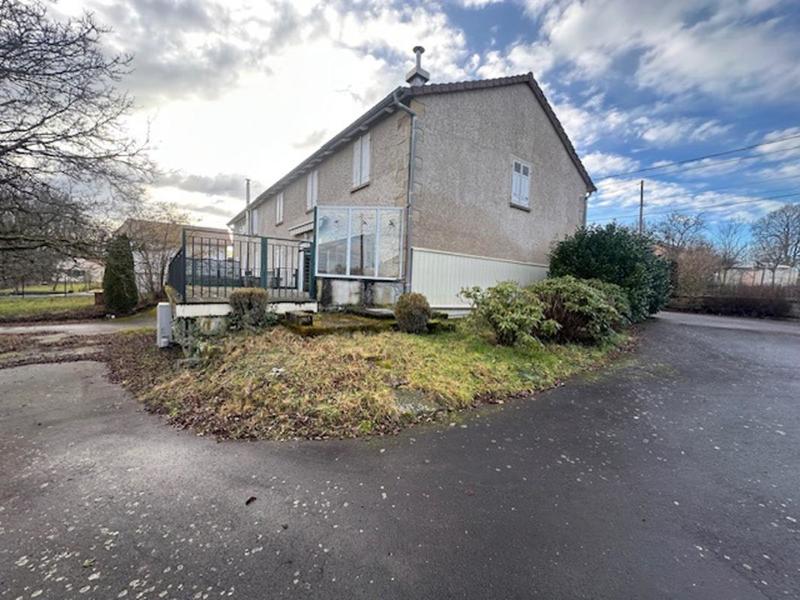 Propriété - 342 m² - 8 pièces