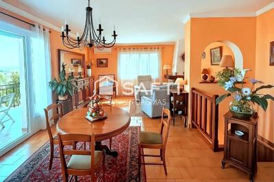 Maison - 130 m² - 6 pièces