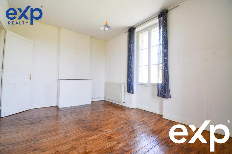 Maison traditionnelle - 215 m² - 6 pièces