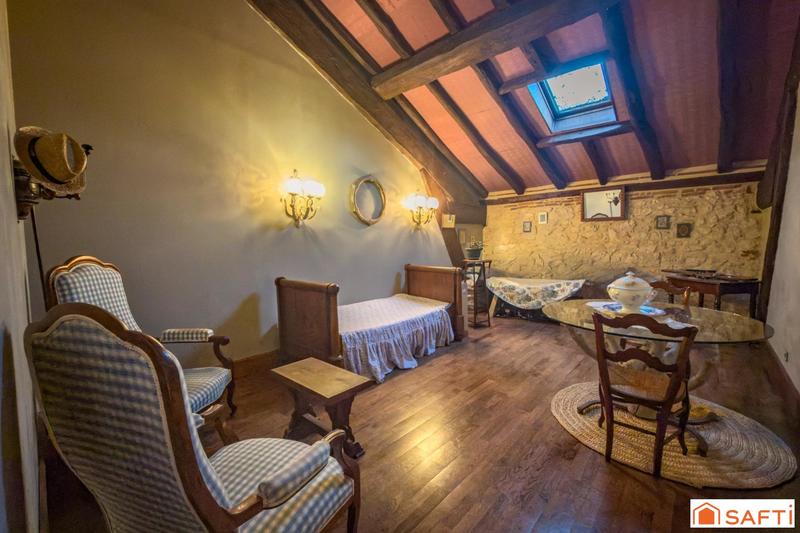 Maison - 165 m² - 4 pièces