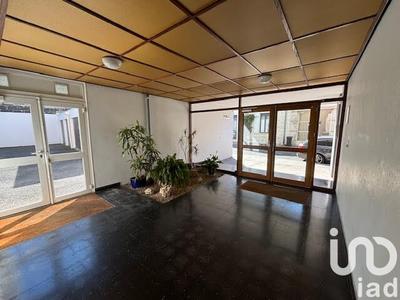 Appartement - 77 m² - 4 pièces