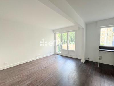 Appartement - 60 m² - 2 pièces