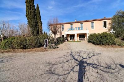 Propriété - 560 m² - 15 pièces