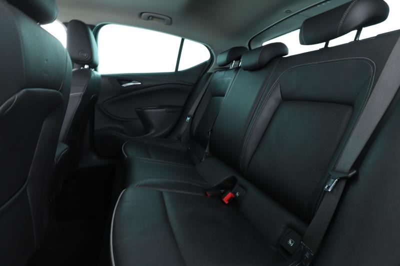 Opel Astra 1.4 Turbo Dynamic 150 ch