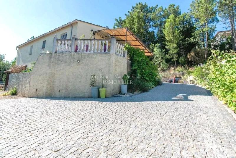 Villa - 126 m² - 5 pièces