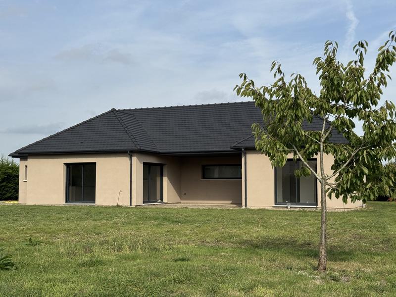Maison - 120 m² - 5 pièces