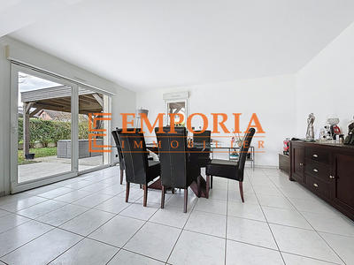 Maison - 105 m² - 6 pièces