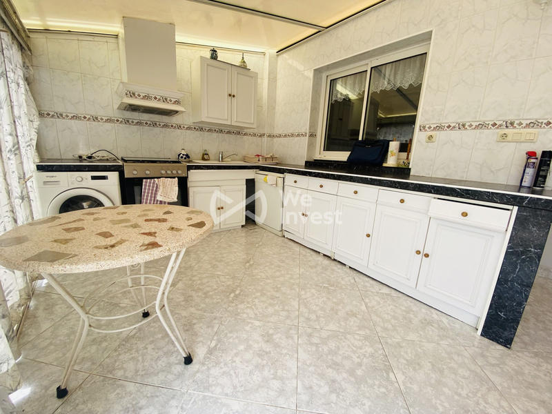 Maison - 83 m² - 5 pièces