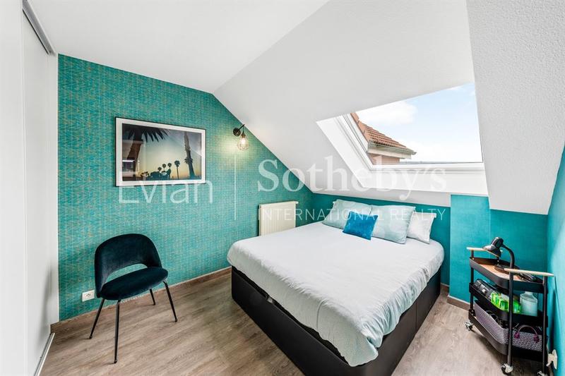 Appartement - 125 m² - 5 pièces