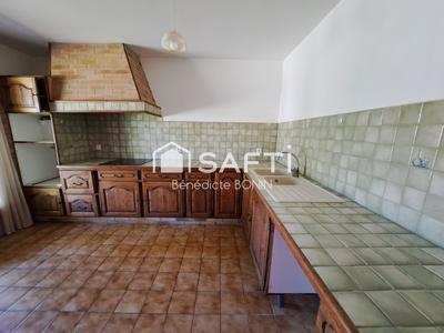 Maison - 94 m² - 4 pièces