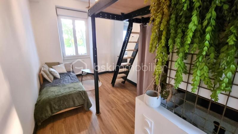 Studio - 16 m² - 1 pièce