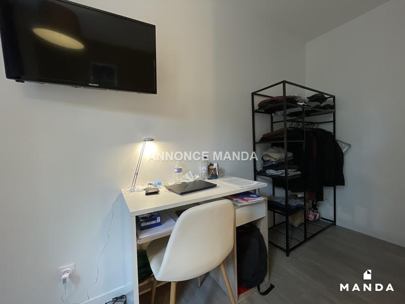 Chambre - 15 m² - 7 pièces
