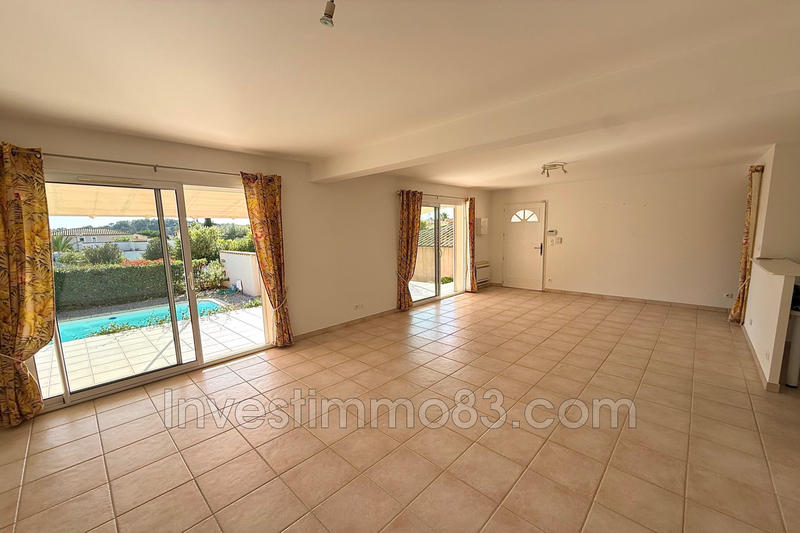 Maison - 127 m² - 5 pièces