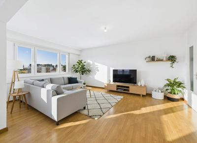 Appartement - 94 m² - 3 pièces