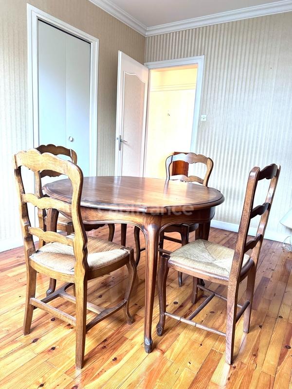 Appartement - 67 m² - 4 pièces