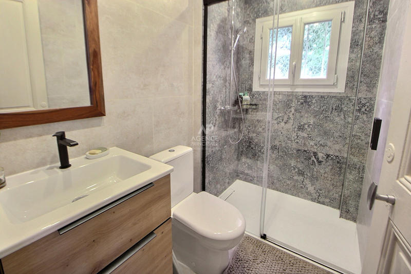 Maison - 74 m² - 5 pièces