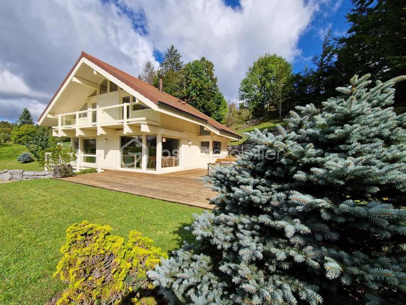 Maison - 151 m² - 7 pièces