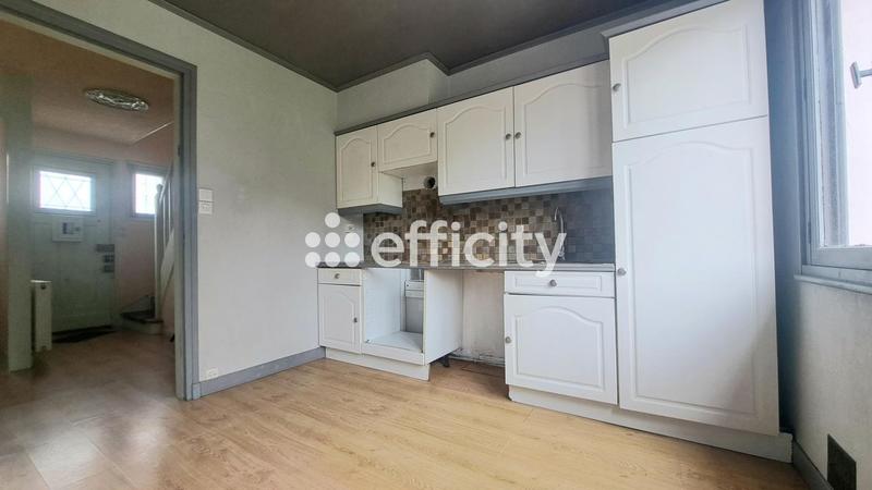 Maison - 80 m² - 4 pièces