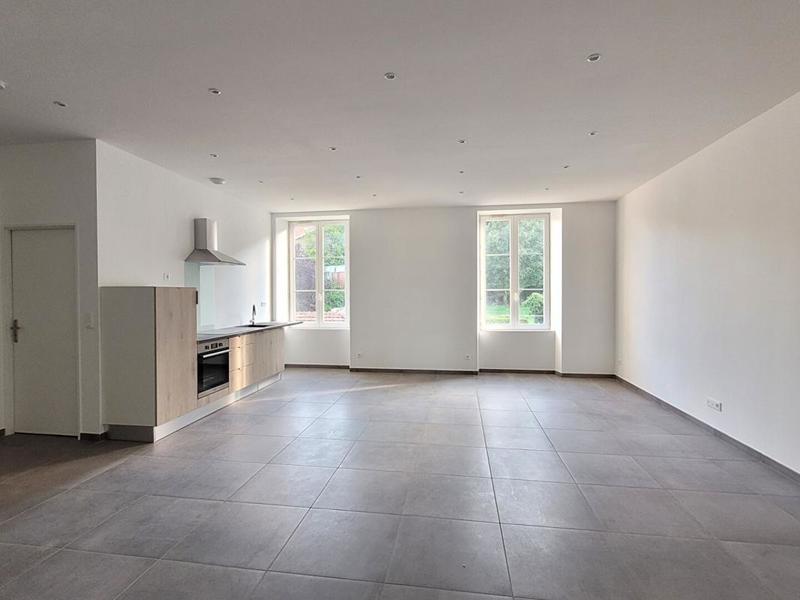 Appartement - 96 m² - 3 pièces