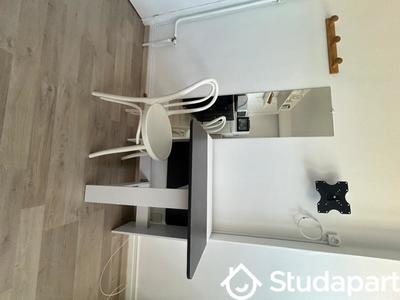 Appartement - 14 m² - 1 pièce