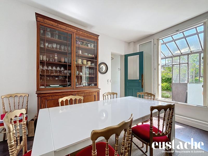 Maison ancienne - 194 m² - 7 pièces