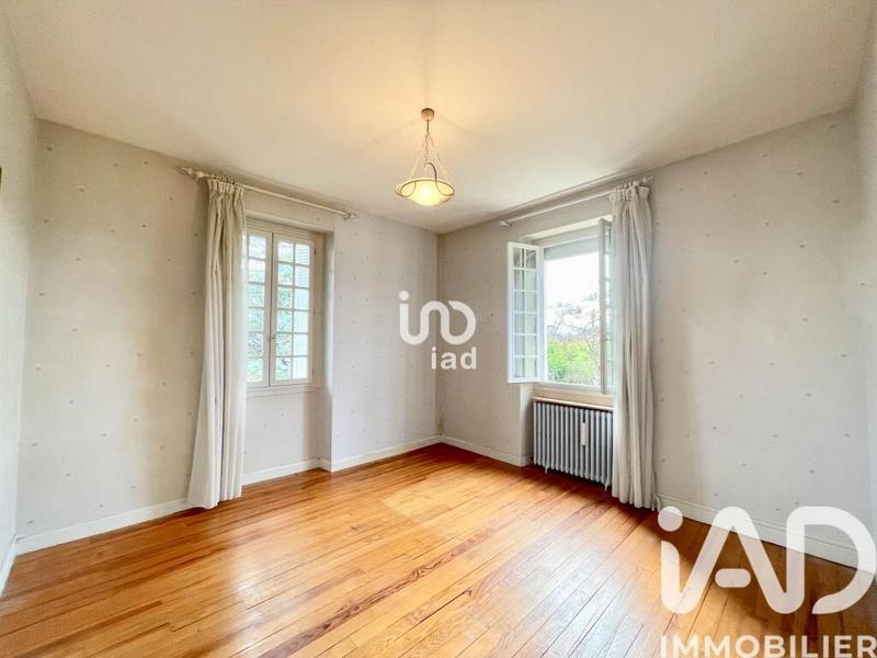 Maison - 200 m² - 6 pièces