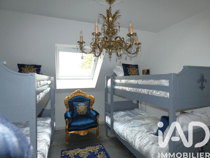 Maison - 130 m² - 7 pièces