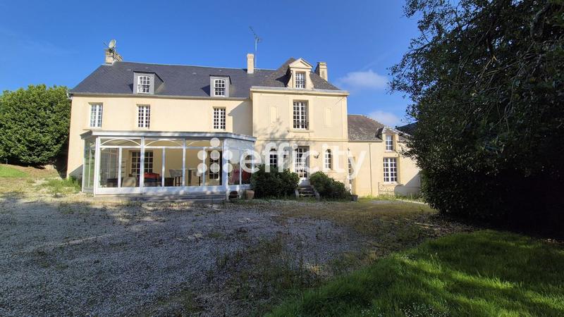 Maison - 420 m² - 15 pièces