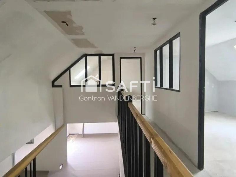 Maison - 168 m² - 8 pièces