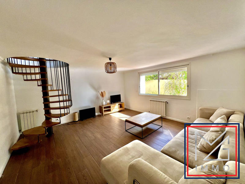 Villa - 250 m² - 7 pièces