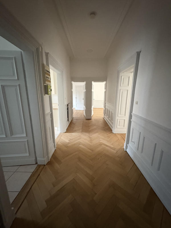 Appartement - 150 m² - 6 pièces