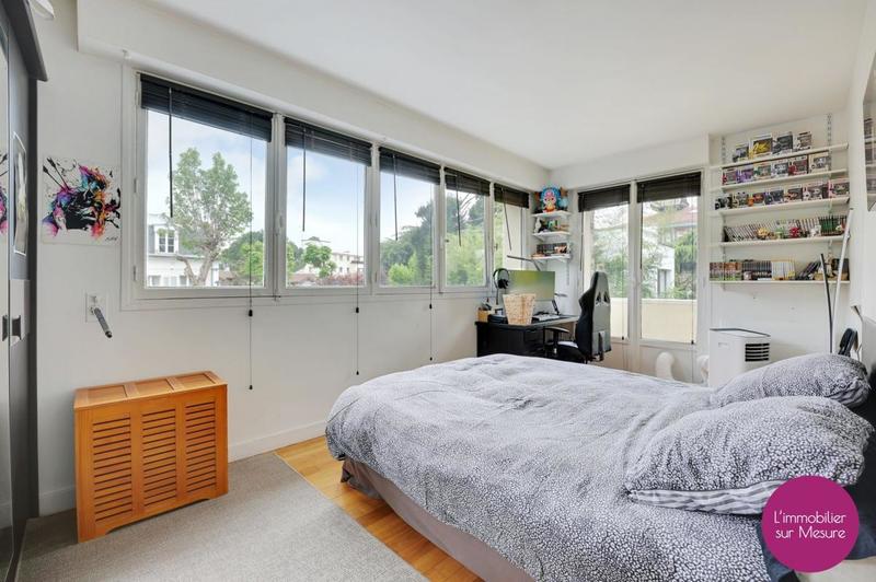 Villa - 300 m² - 7 pièces