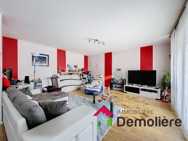 Appartement - 93 m² - 4 pièces