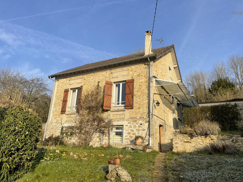 Maison - 95 m² - 4 pièces
