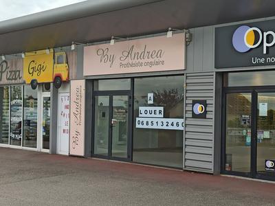 Local commercial - 61 m²