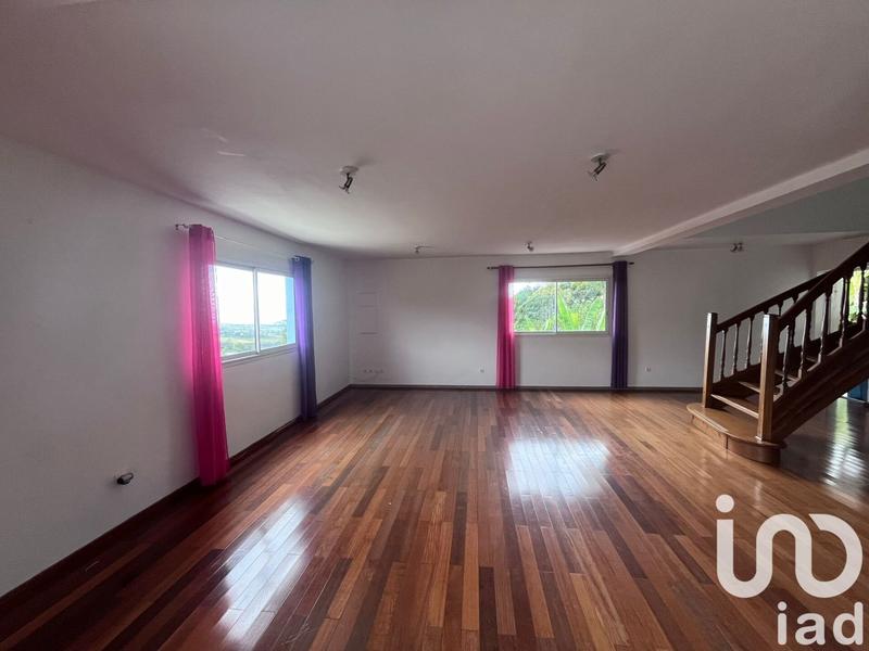 Maison - 294 m² - 5 pièces