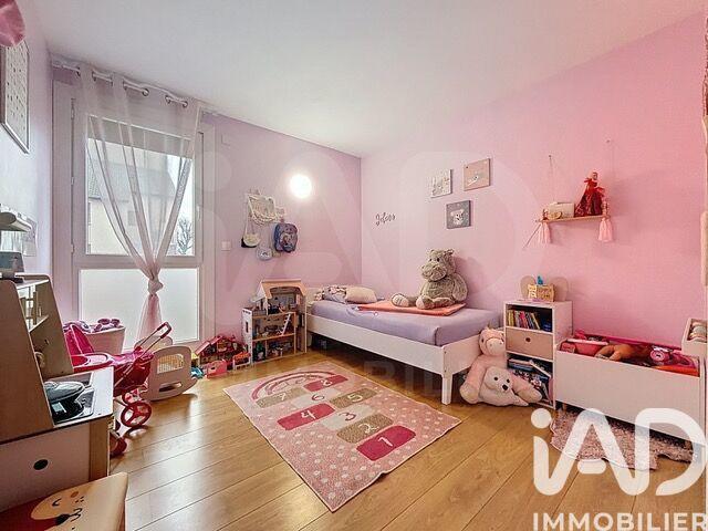 Appartement - 98 m² - 4 pièces