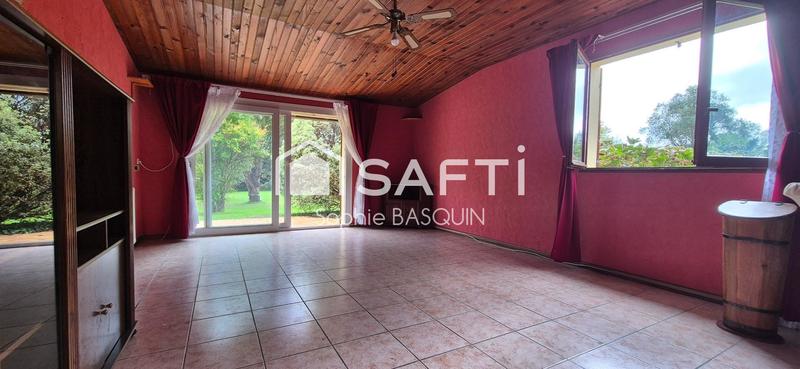 Maison - 210 m² - 8 pièces