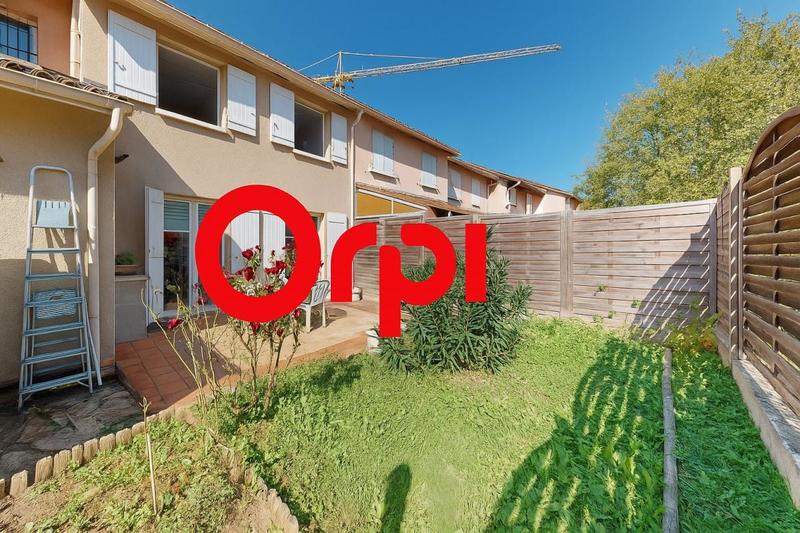 Maison - 96 m² - 5 pièces