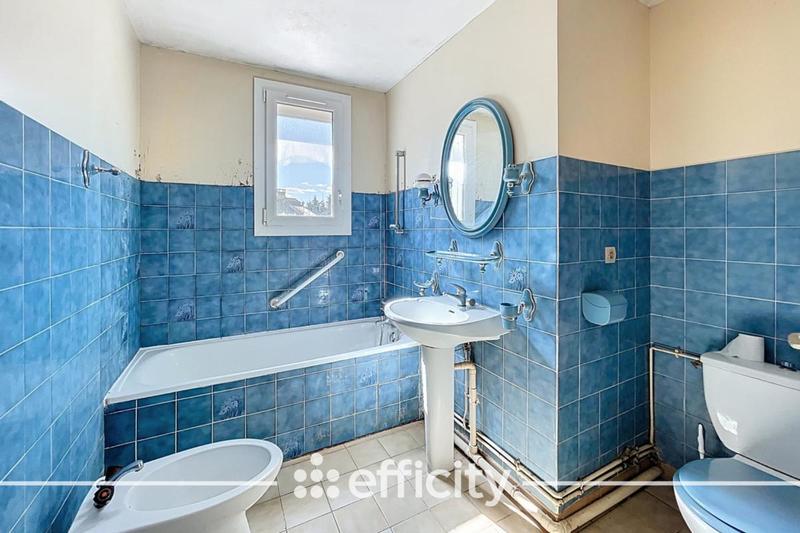 Maison - 86 m² - 4 pièces