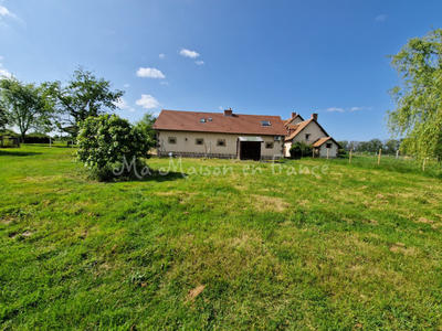 Maison - 627 m² - 21 pièces