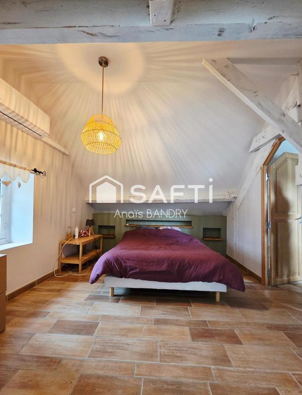 Maison - 102 m² - 6 pièces