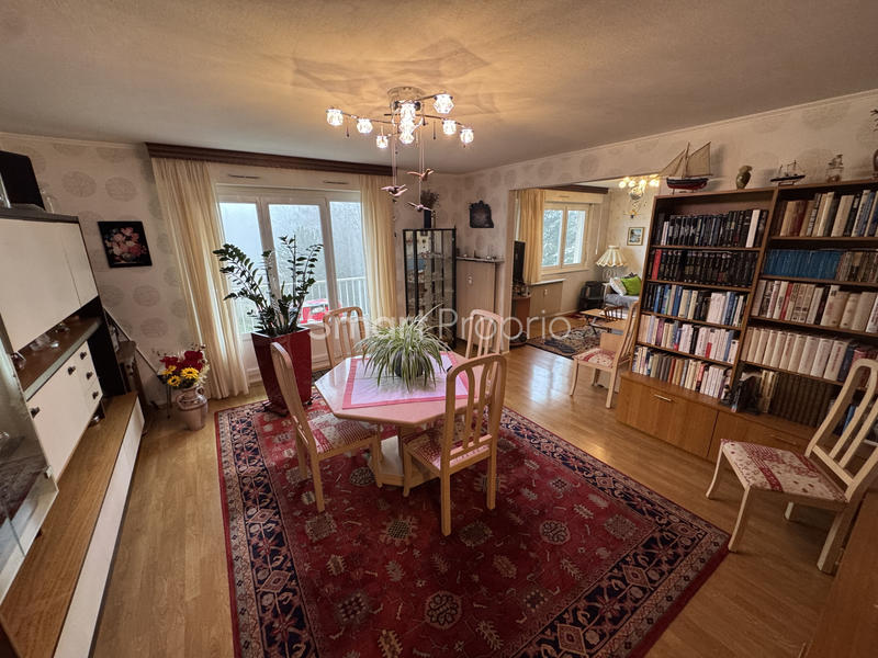 Appartement - 81 m² - 3 pièces