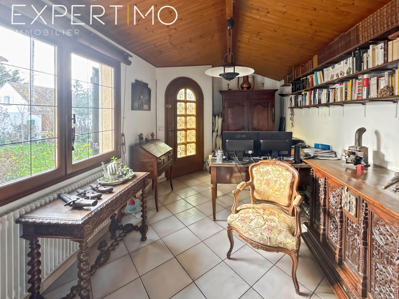 Maison - 141 m² - 7 pièces