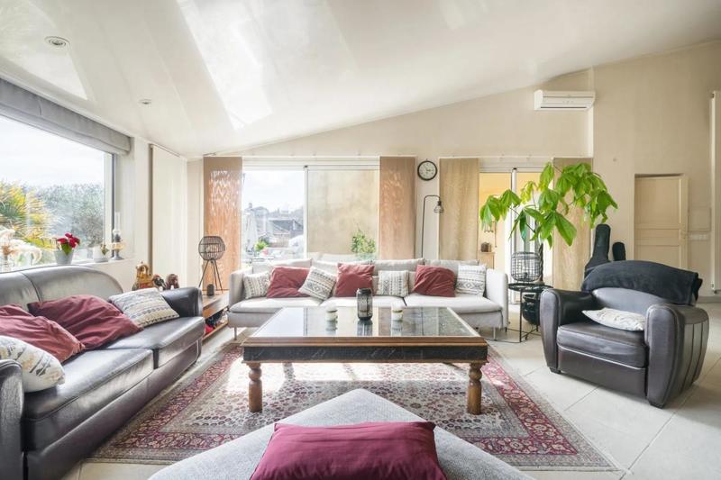 Maison - 197 m² - 6 pièces