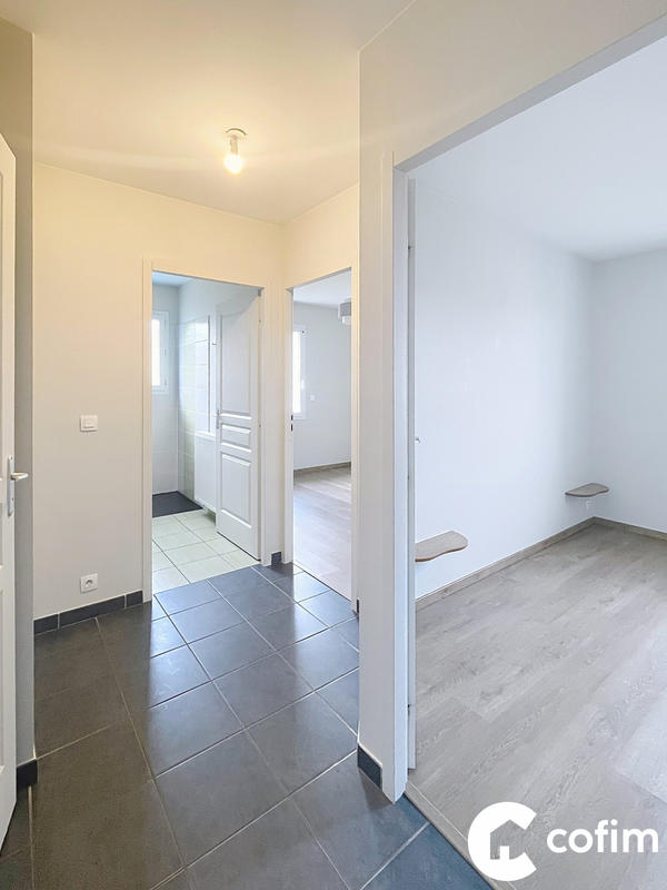 Maison - 93 m² - 4 pièces